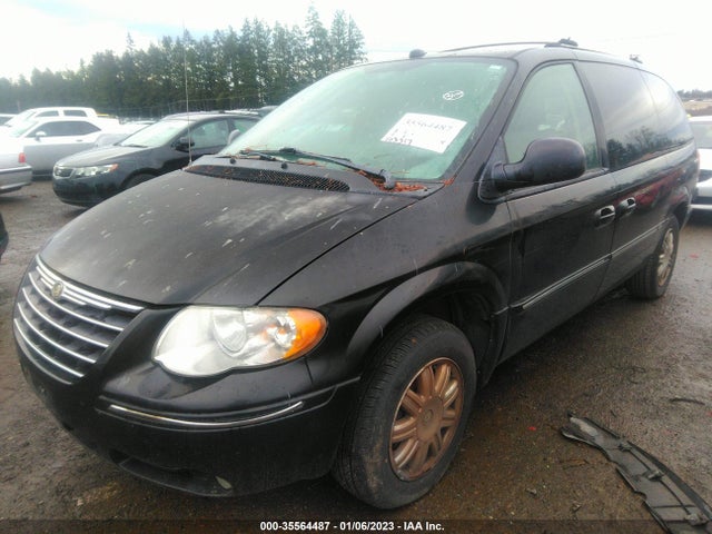 2C4GP64L85R456939 Chrysler Town & Country Limited