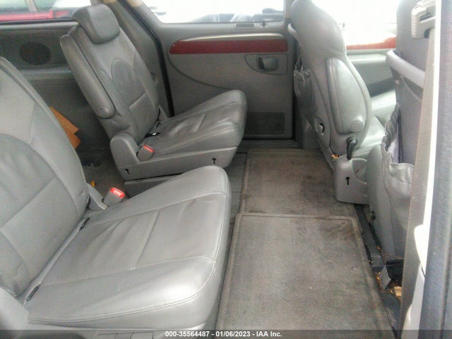 2C4GP64L85R456939 Chrysler Town & Country Limited