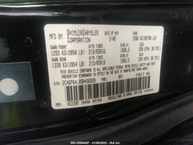 2C4GP64L85R456939 Chrysler Town & Country Limited