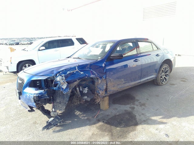 Chrysler 300 Touring 2018 2C3CCAAG8JH191688 Image 2
