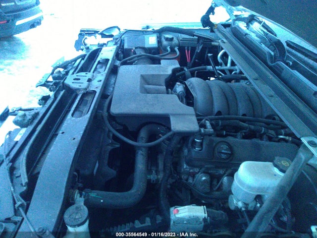 2016 Chevrolet Suburban, VIN: 1GNSKHKC3GR391540