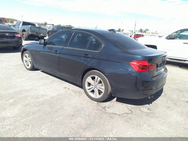 BMW 3 Series 328i 2016 WBA8E9G58GNU27687 Image 3