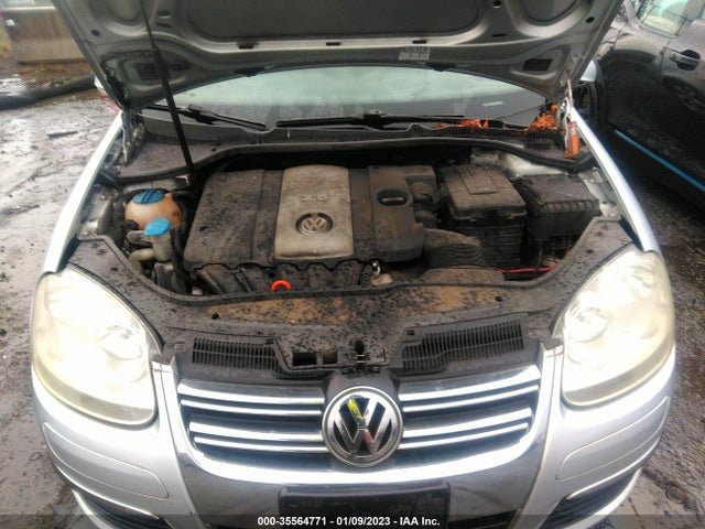 3VWRZ71K78M033900 Volkswagen Jetta Sedan Se/sel