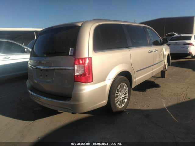 2016 Chrysler Town & Country, VIN: 2C4RC1CG9GR207418
