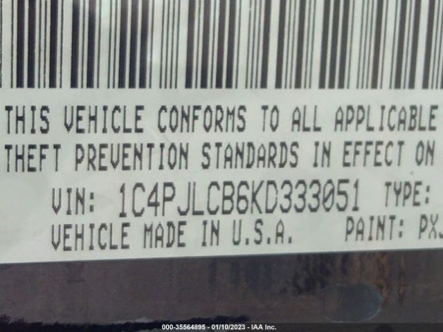 1C4PJLCB6KD333051 Jeep Cherokee Latitude
