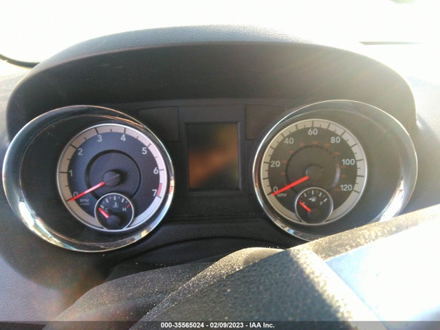 2011 DODGE GRAND CARAVAN CREW VIN: 2D4RN5DG9BR786227