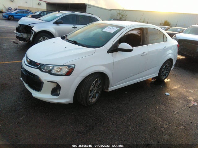 Chevrolet SONIC LT 2017 1G1JD5SH6H4112145 Image 2
