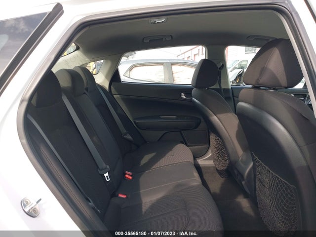 2019 Kia Optima, VIN: 5XXGT4L33KG315606