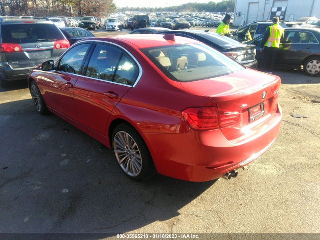 2015 BMW 3 Series, VIN: WBA3B5G54FNS18425