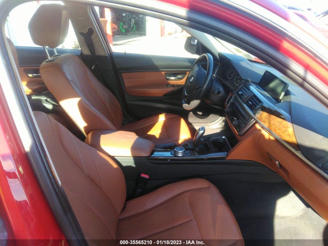 2015 BMW 3 Series, VIN: WBA3B5G54FNS18425