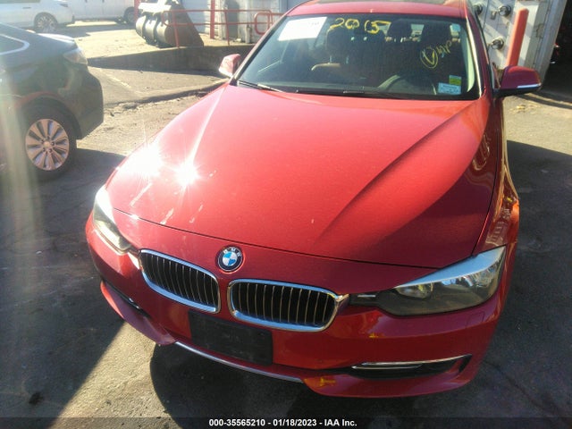 2015 BMW 3 Series, VIN: WBA3B5G54FNS18425