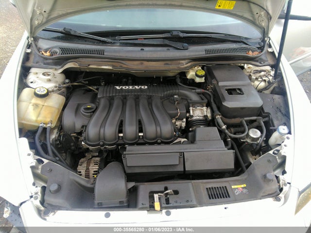 2007 VOLVO S40 2.4L VIN: YV1MS382072282751