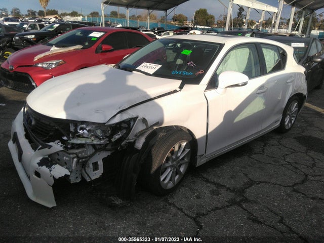 Lexus CT 200H 2011 JTHKD5BH5B2005570 Image 2