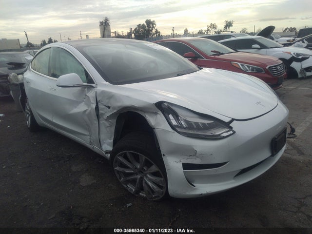2019 5YJ3E1EA5KF431279 main image