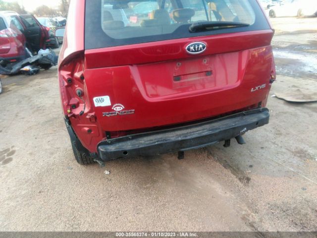 KNAFG526X87174307 KIA Rondo Lx