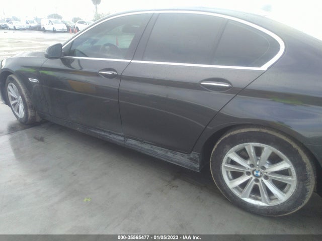 BMW 5 Series 528i 2016 WBA5A5C54GD525795 Image 6