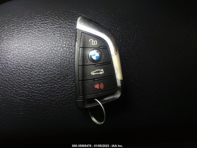 2018 BMW X1, VIN: WBXHU7C31J5L05276