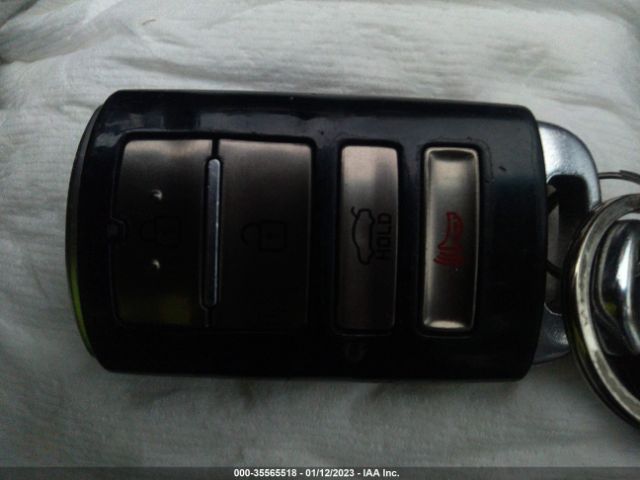 KNALN4D74F5193663 KIA Cadenza Limited