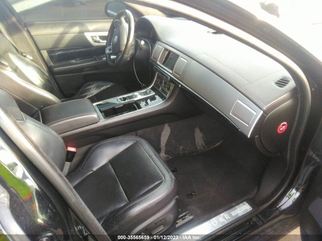 Jaguar Xf V6 Awd 2013 SAJWJ0EF0D8S74134 Image 3