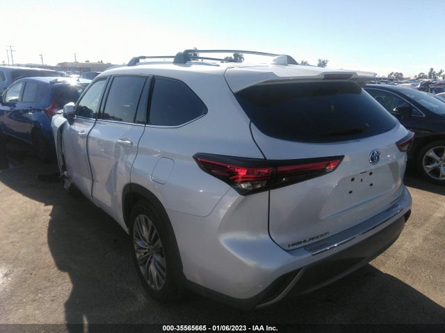 2022 Toyota Highlander, VIN: 5TDEBRCHXNS078960