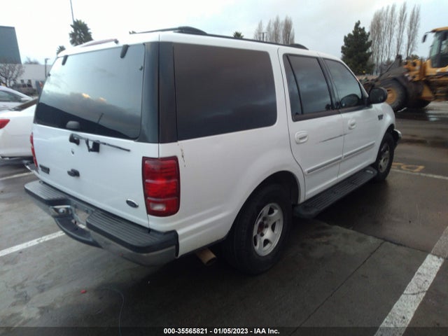 2002 FORD EXPEDITION XLT VIN: 1FMRU15L02LA03904