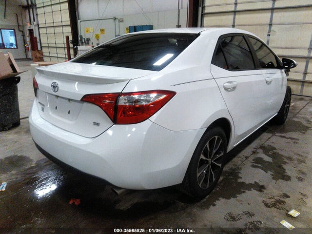 Toyota COROLLA SE 2018 5YFBURHE8JP807584 Image 4