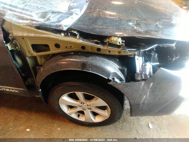 4S4BRBCCXD3224926 Subaru Outback 2.5i Premium