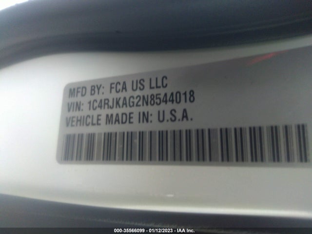 2022 Jeep Grand Cherokee, VIN: 1C4RJKAG2N8544018