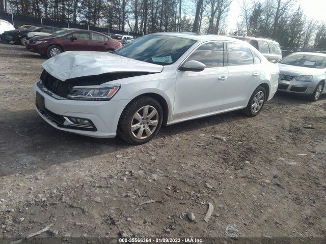 2018 VOLKSWAGEN PASSAT 2.0T SE VIN: 1VWBA7A35JC027893