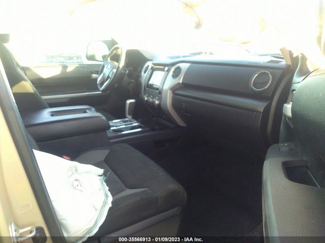 2017 Toyota Tundra, VIN: 5TFDW5F12HX673291