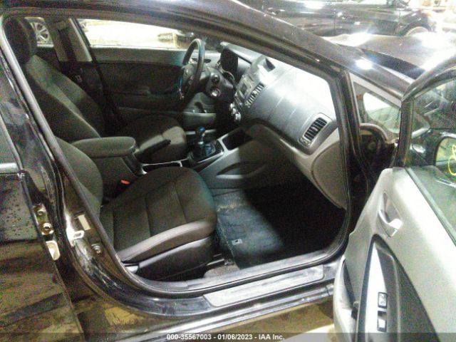 3KPFK4A73HE029065 KIA FORTE LX