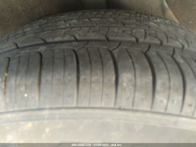 KNDJN2A28E7074704 KIA Soul Base