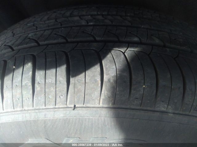 KNDJN2A28E7074704 KIA Soul Base