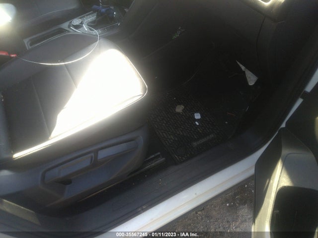 3VV2B7AX0JM096221 Volkswagen Tiguan Sel/se