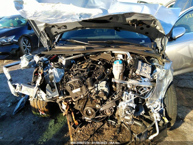 Audi A4 Premium Plus 2018 WAUENAF47JA164748 Image 10
