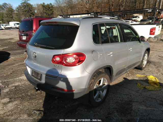 2010 VOLKSWAGEN TIGUAN WOLFSBURG VIN: WVGAV7AX5AW515841