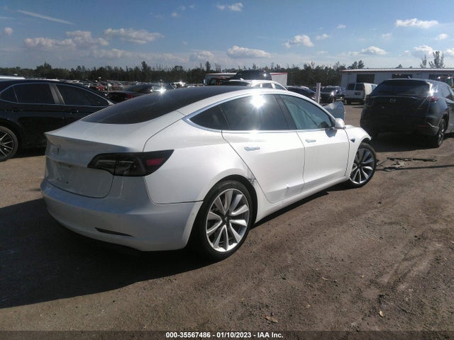 2018 Tesla 3, VIN: 5YJ3E1EA2JF058913