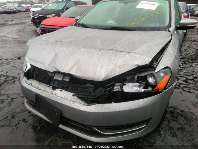1VWBP7A32DC045576 Volkswagen Passat Se W/sunroof & Nav