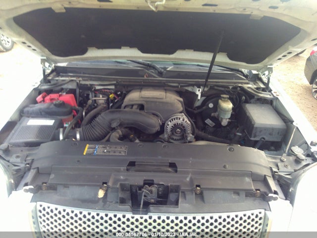 GMC YUKON XL DENALI 2007 1GKFK66817J229767 Image 11