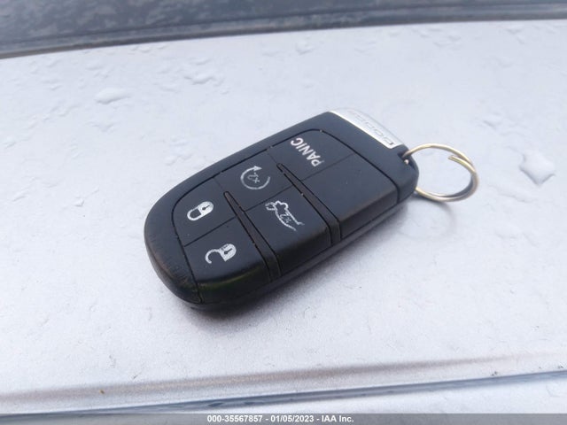 2011 DODGE CHARGER RT VIN: 2B3CL5CT9BH520446