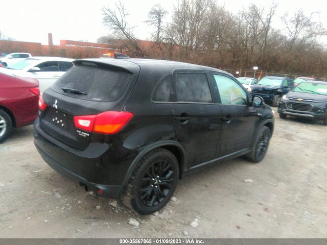 2017 Mitsubishi Outlander, VIN: JA4AR3AU6HZ037326