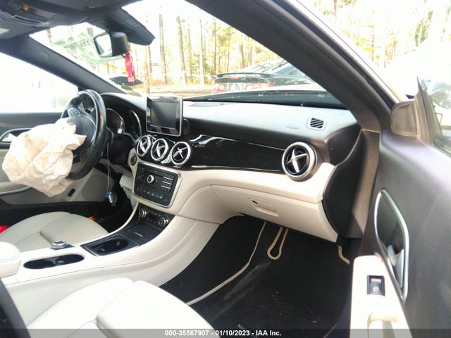 2016 Mercedes-Benz CLA-Class, VIN: WDDSJ4EB4GN324126