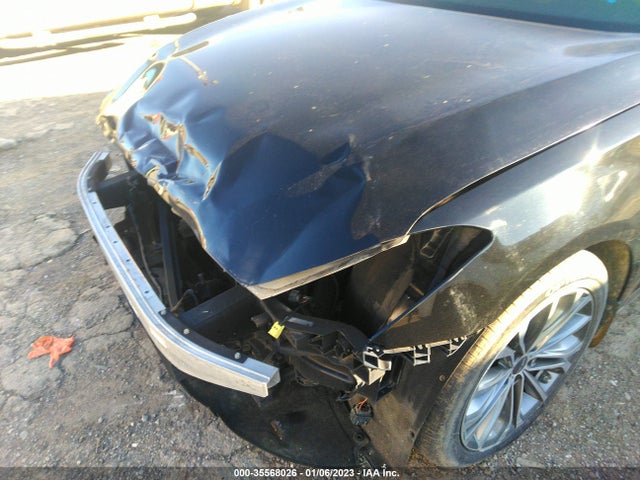 2016 Hyundai Genesis, VIN: KMHGN4JE9GU116930