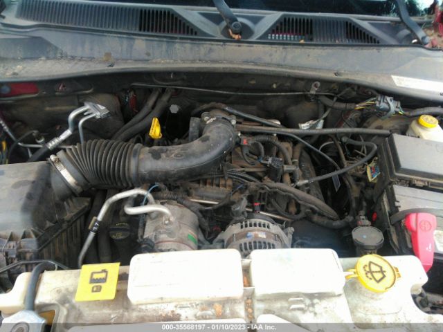 1C4PJMAK3CW156196 Jeep Liberty Sport