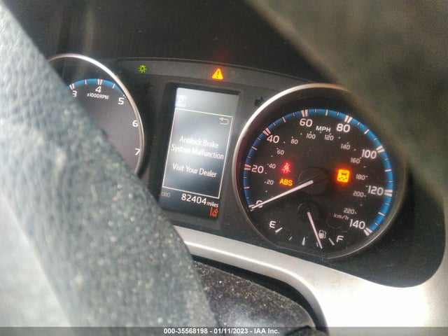 Toyota RAV4 LE 2017 2T3BFREV0HW659283 Image 8