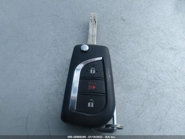 Toyota RAV4 LE 2019 JTMG1RFV9KJ017329 Image 11