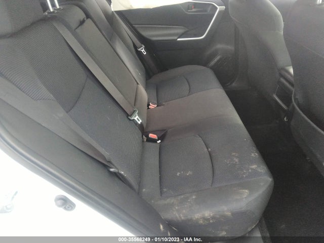 Toyota RAV4 LE 2019 JTMG1RFV9KJ017329 Image 8