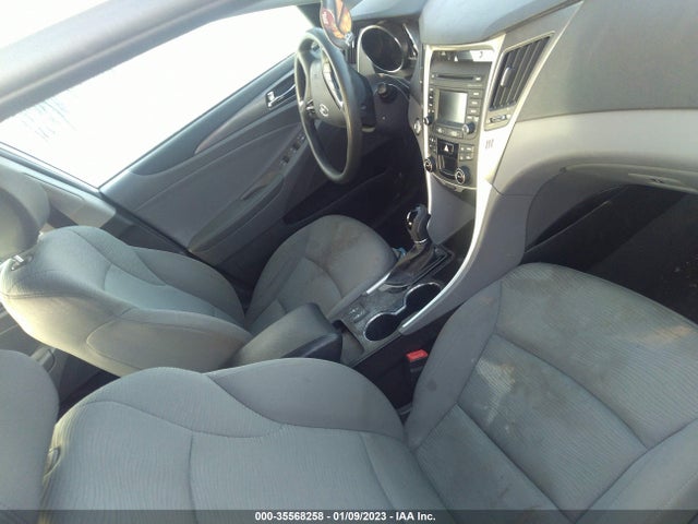 Hyundai SONATA HYBRID 2014 KMHEC4A45EA116829 Image 5
