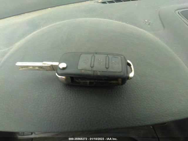 3VWRM71K78M107427 Volkswagen Jetta Sedan Se/sel