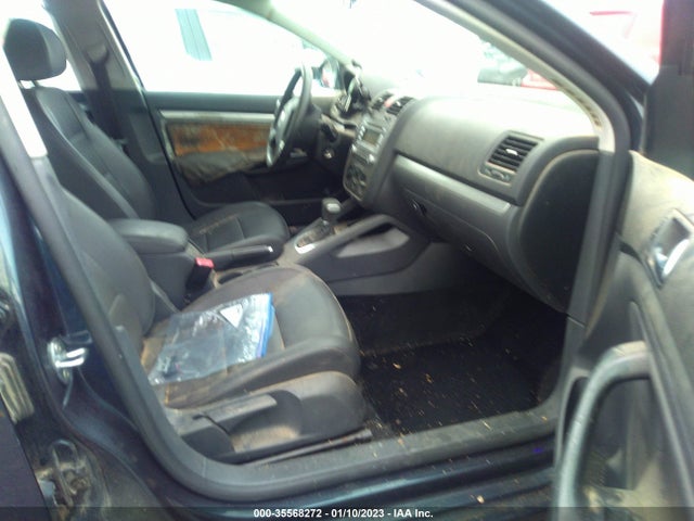 3VWRM71K78M107427 Volkswagen Jetta Sedan Se/sel